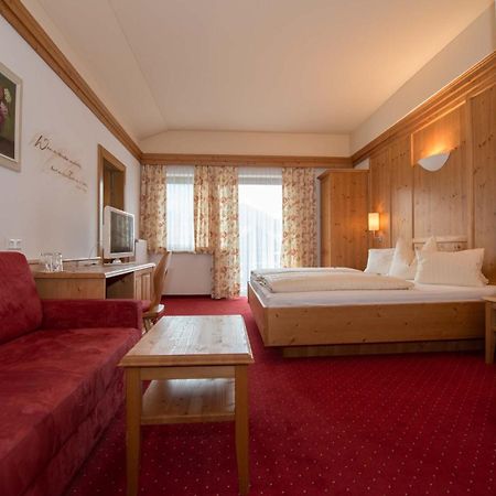 Hotel Brunnwirt Weissbriach Bagian luar foto