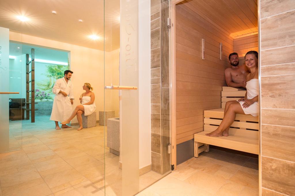 Hotel Brunnwirt Weissbriach Bagian luar foto