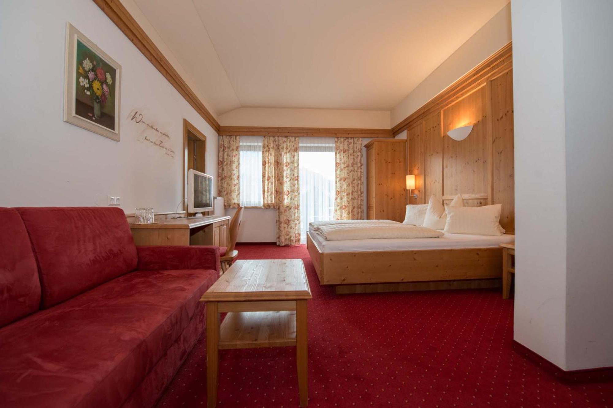 Hotel Brunnwirt Weissbriach Bagian luar foto