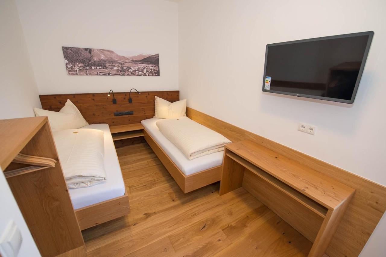 Hotel Brunnwirt Weissbriach Bagian luar foto