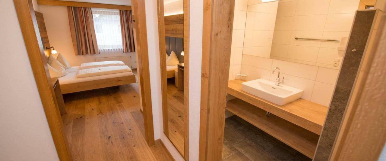 Hotel Brunnwirt Weissbriach Bagian luar foto
