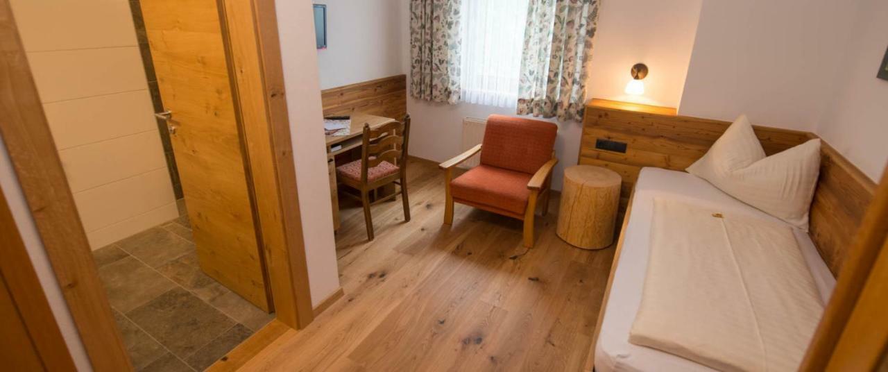 Hotel Brunnwirt Weissbriach Bagian luar foto